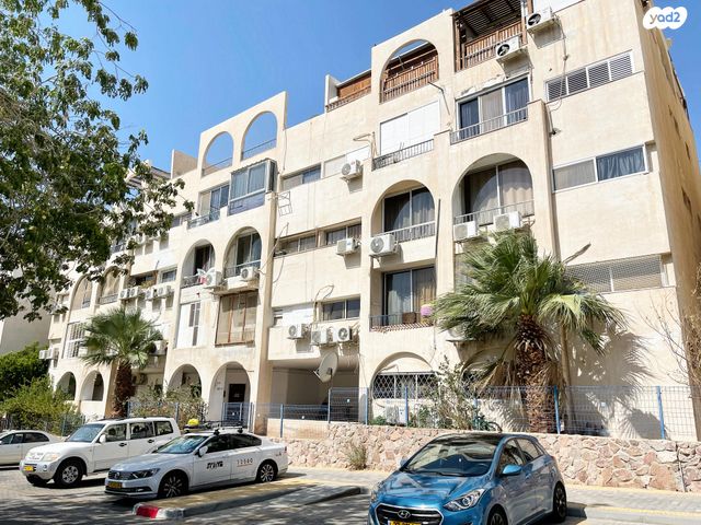 צאלים, מערב 1