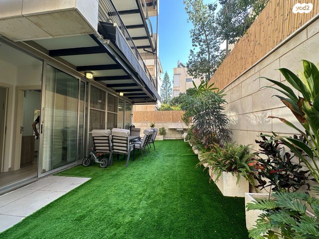 דירת גן, הצפון הישן - דרום, תל אביב יפו