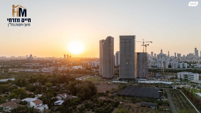 דירה, יצחק נבון, נאות אריאל שרון, קרית אונו