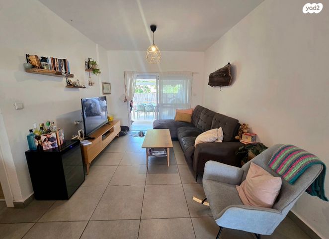 דירת גן, התור 9, קרית רבין, נתניה