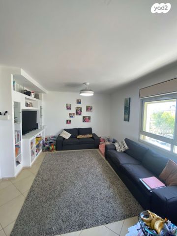 דירה, מגדל המנורה, אבני חן, מודיעין מכבים רעות