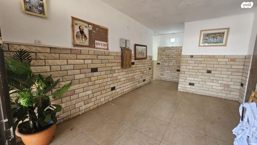 דירה, מיכאל, קרית שמואל, טבריה