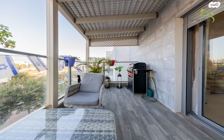 דירה, עיר היונה 16, אריאל