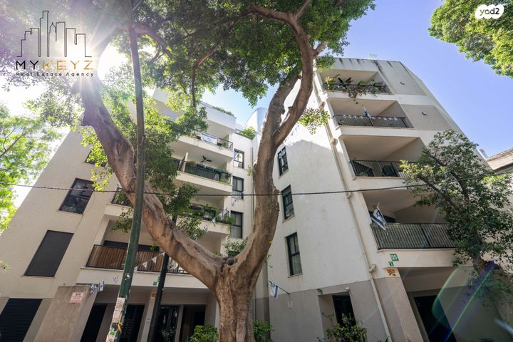 גג/ פנטהאוז, שדרות הילד 20, שכונת בן גוריון, מרכז העיר ג', רמת גן