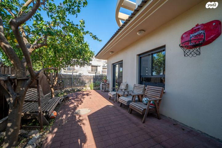 דו משפחתי, רמת ישי