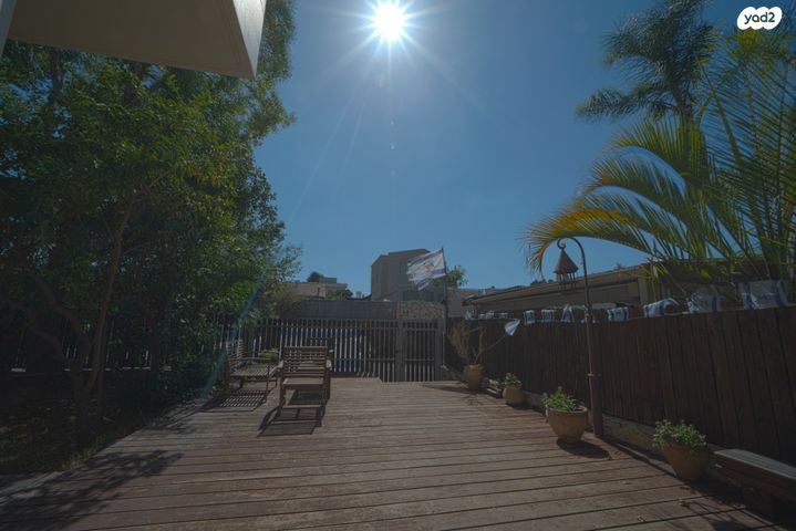 דו משפחתי, רמת ישי