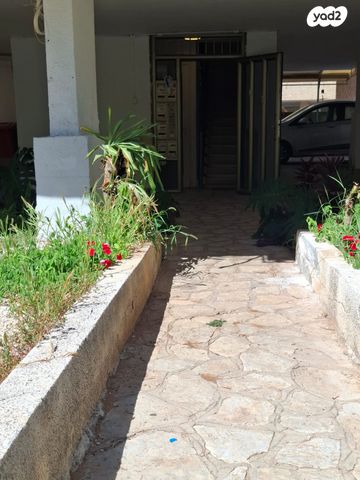 דירה, פנחס רוטנברג, נגבה, רמת גן