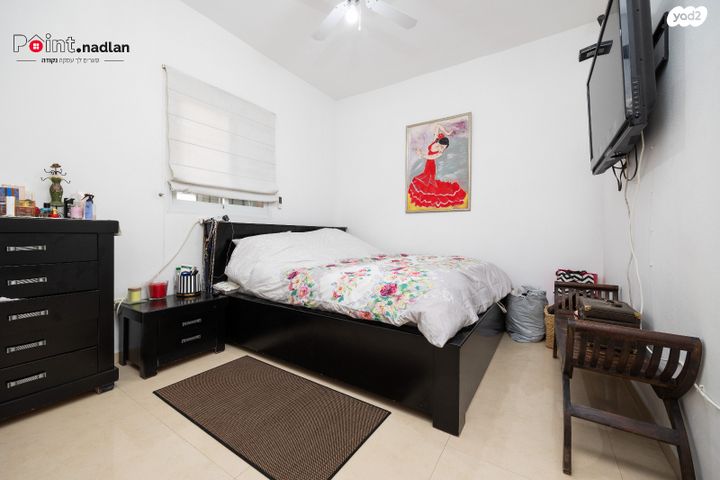 דו משפחתי, הזריחה, קדר, קדר