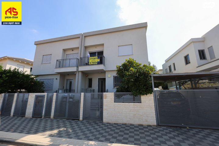 בית פרטי/ קוטג', שכונה 11, תל מונד