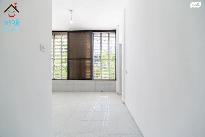 דירה, ריינס, ארלוזורוב, גבעתיים