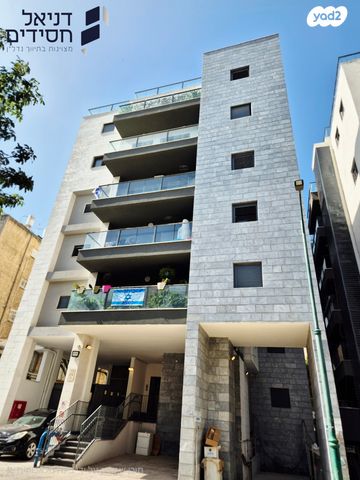 דירה, מניה שוחט, רמז, מערב ותיק, ראשון לציון