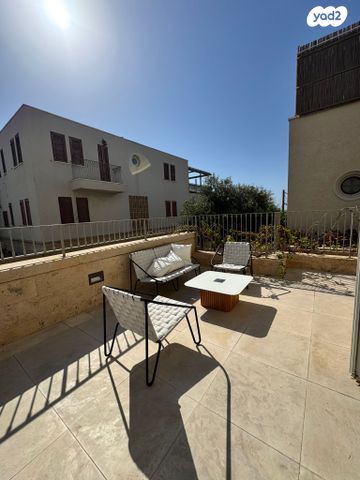 דירת גן, מנוחה 5, עג'מי, גבעת העליה, תל אביב יפו