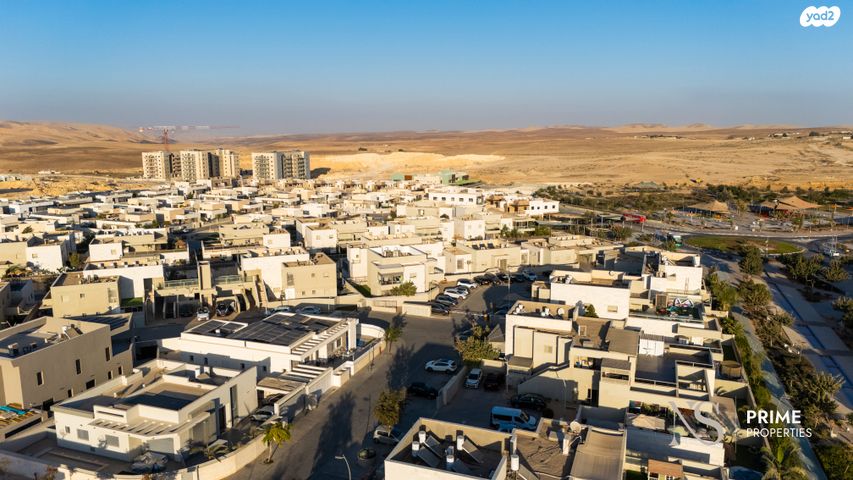 גג/ פנטהאוז, רוטשילד 22, השחר, דימונה