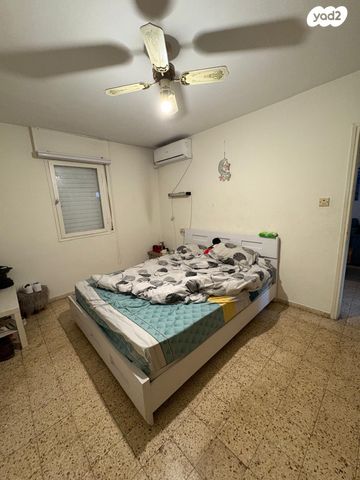 דירה, בן צבי 16, יהוד מונוסון