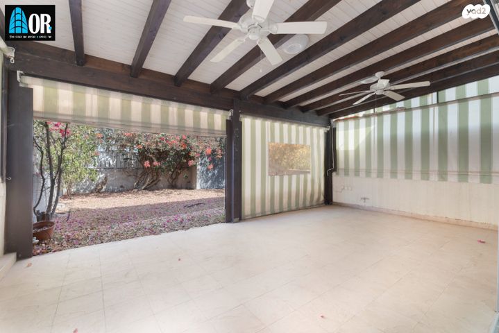 בית פרטי/ קוטג', המגילה, נווה חוף, ראשון לציון