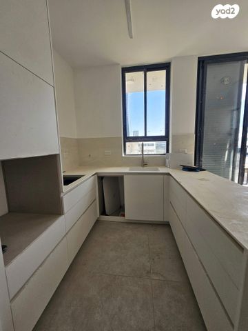 דירה, נתן ילין מור, מונטיפיורי, הרכבת, תל אביב יפו