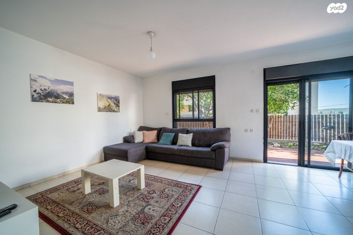 דו משפחתי, רמת ישי