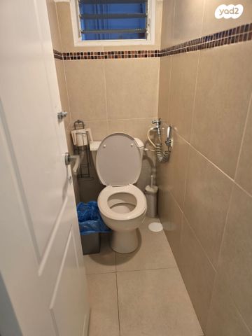 דירה, מלכי ישראל, קרית גת