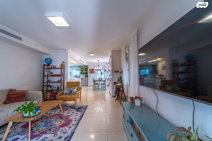 דו משפחתי, רמת ישי