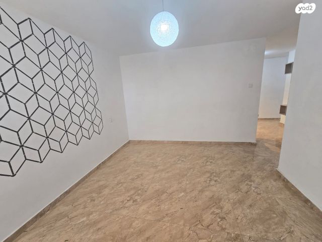 דירה, הצבי, שכונה ה', באר שבע