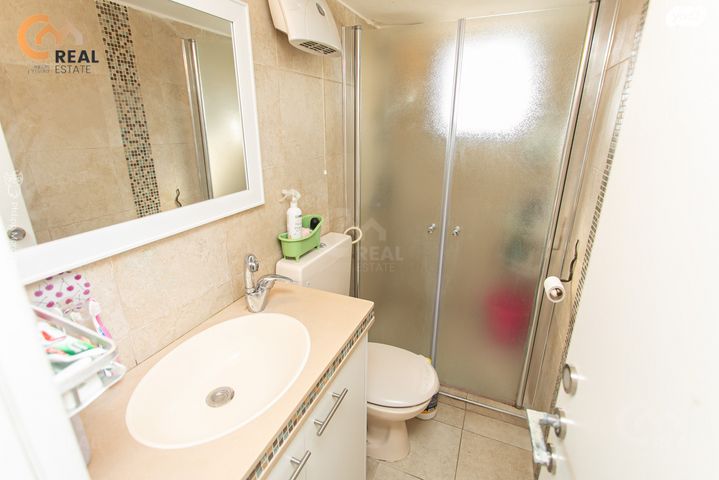 דירה, שדרות טרומפלדור, זיו, חיפה