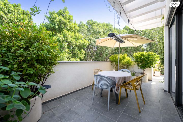 גג/ פנטהאוז, שדרות הילד 20, שכונת בן גוריון, מרכז העיר ג', רמת גן