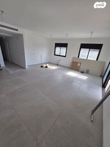 דירת גן, בלפור, עיר, מרכז העיר, נהריה