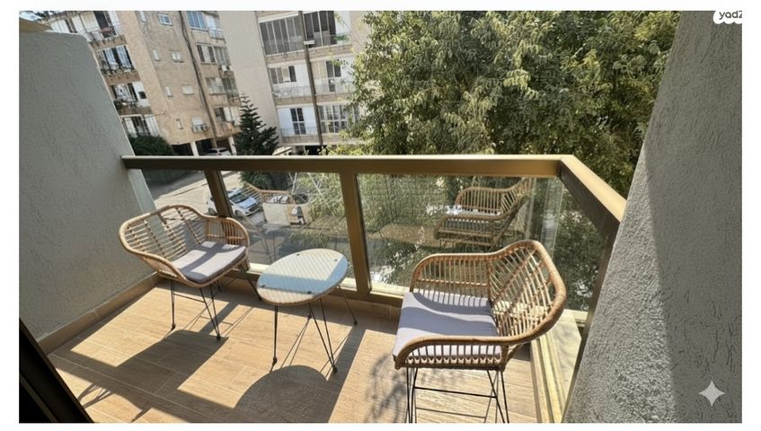 דירה, נתן ברניצקי, רמז, מערב ותיק, ראשון לציון