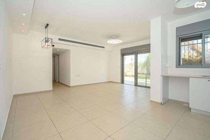 דירת גן, חריש