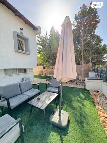 בית פרטי/ קוטג', שאר העיר, עומר