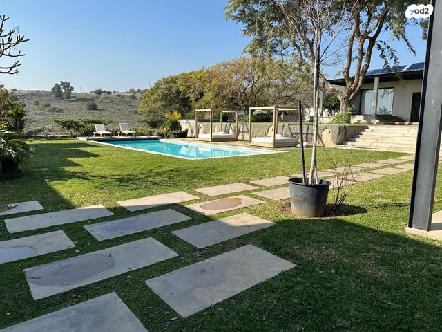 משק חקלאי/ נחלה, אלמגור