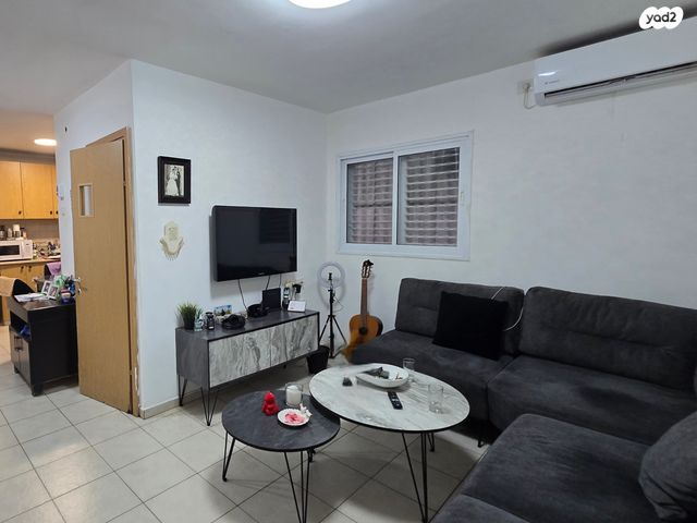 שדרות זלמן שניאור 40