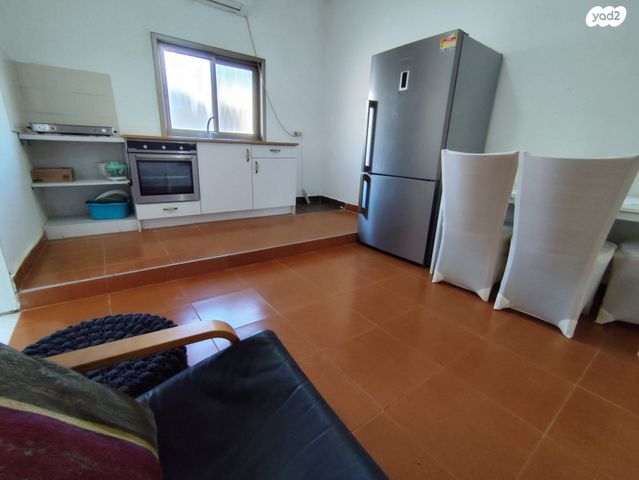 דירה, ראובן ברקת 9, צפון מזרח מרכז העיר, נתניה