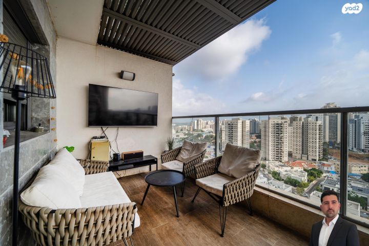 אהרון כצנלסון 