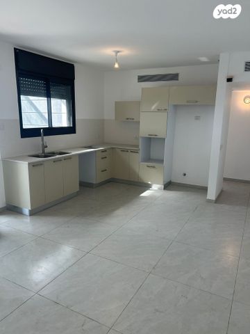 דירה, רמת הדר, גבעת שמואל