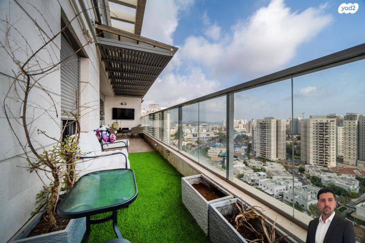 דירה, אהרון כצנלסון, נווה גן, פתח תקווה