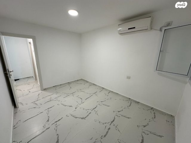 דירה, גרינבוים 12, גבעת הזיתים, פסגת לוד, לוד