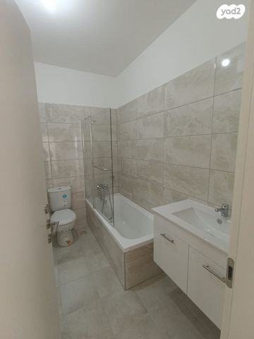 דירה, אור ים, אור עקיבא