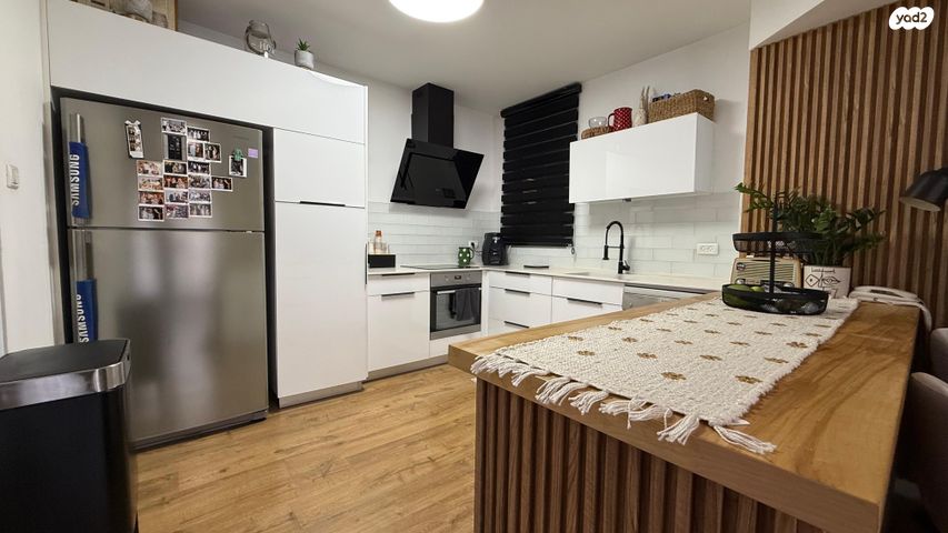 דירה, אלונים, קרית השרון, נתניה