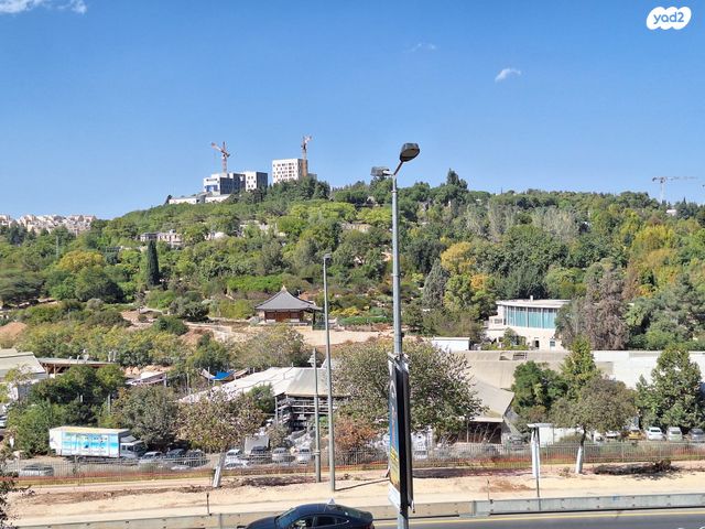 דירה, הרב הרצוג, גבעת הורדים, רסקו, ירושלים