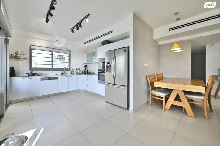 דירה, יהודה הלוי, שיכון רסקו, קרית אונו