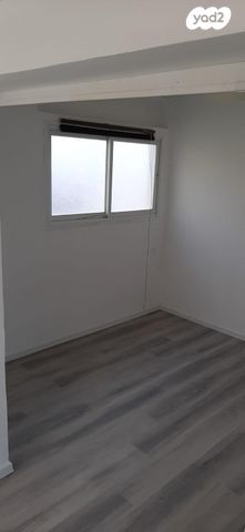 דירה, שדרות ירושלים 74, מרום נווה, רמת יצחק, רמת גן