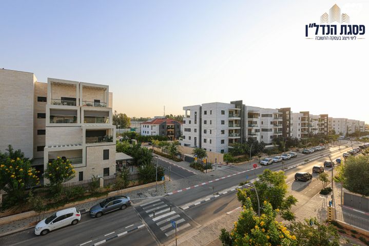 דירה, האתרוג, הדרים / כ"א, שוהם