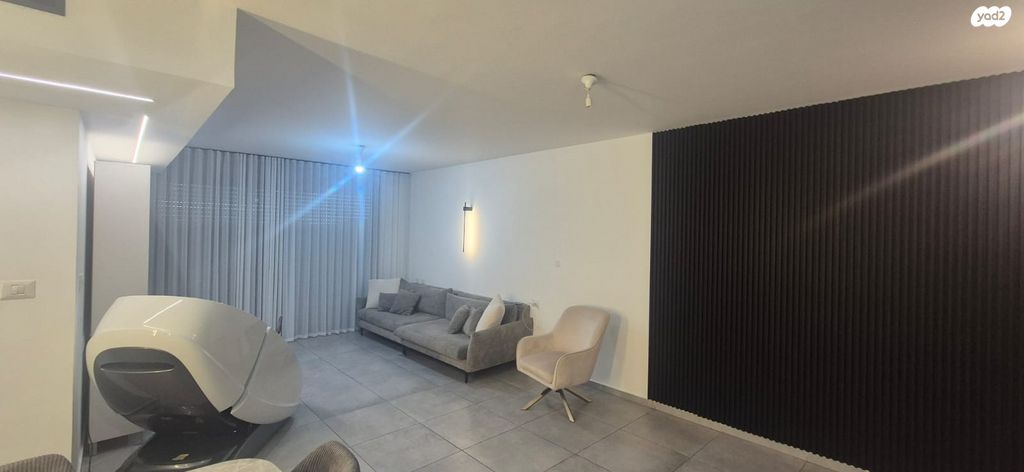 דירה, הפרחים, קרית גת