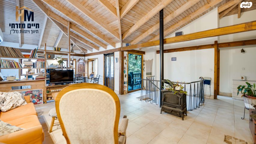 דו משפחתי, סמטת אגוז, נווה מונוסון, יהוד מונוסון