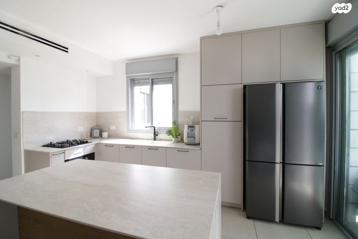 דירה, גולדה מאיר 110, מורשת, מודיעין מכבים רעות