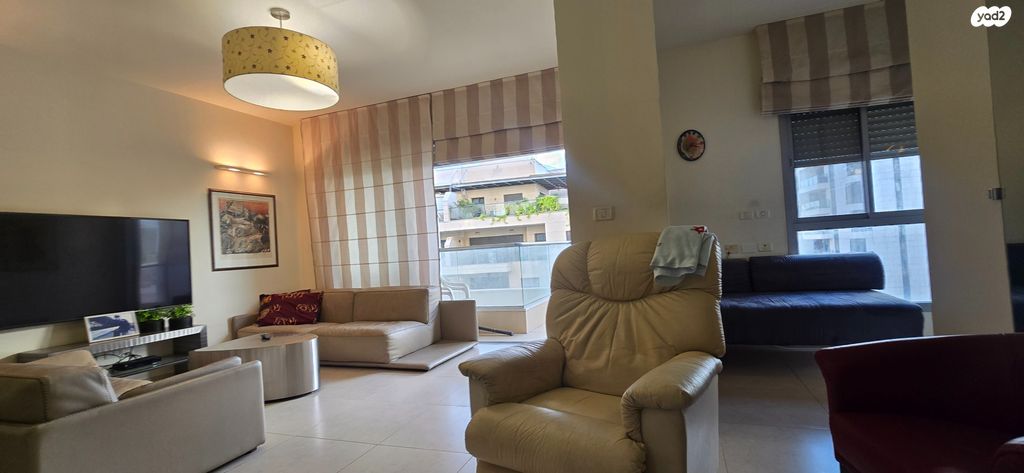 דירה, השפלה, אלון, רמת השרון