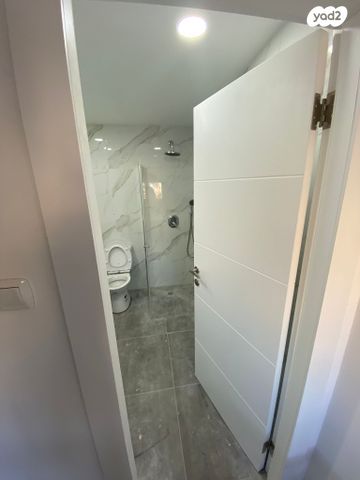 דירה, יעלים, אילת