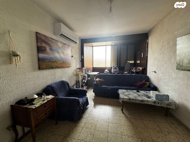 דירה, שדרות ורבורג, קרית שמואל, חיפה