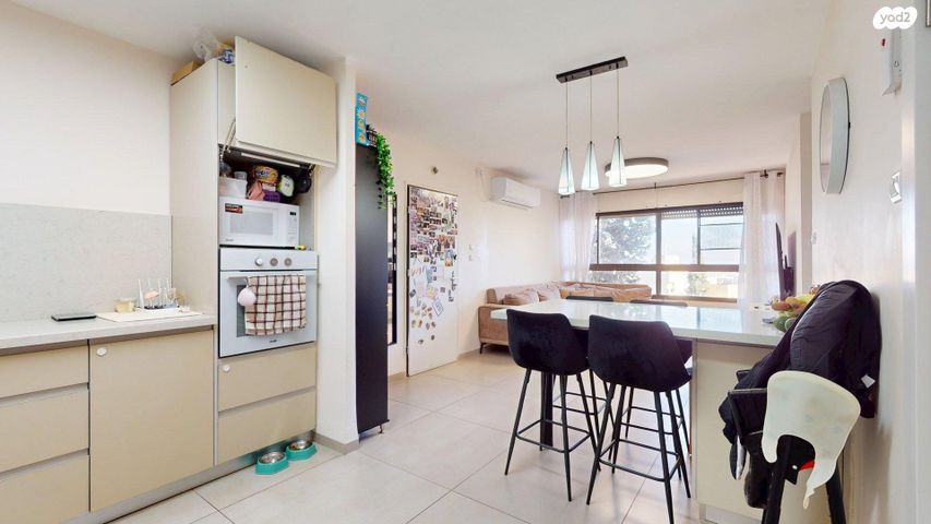 דירת גן, יסמין, נשר